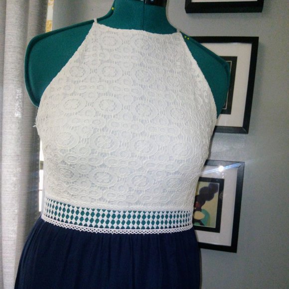 Papaya Two-Toned Textured Maxi Dress Sz L - Picture 9 of 16